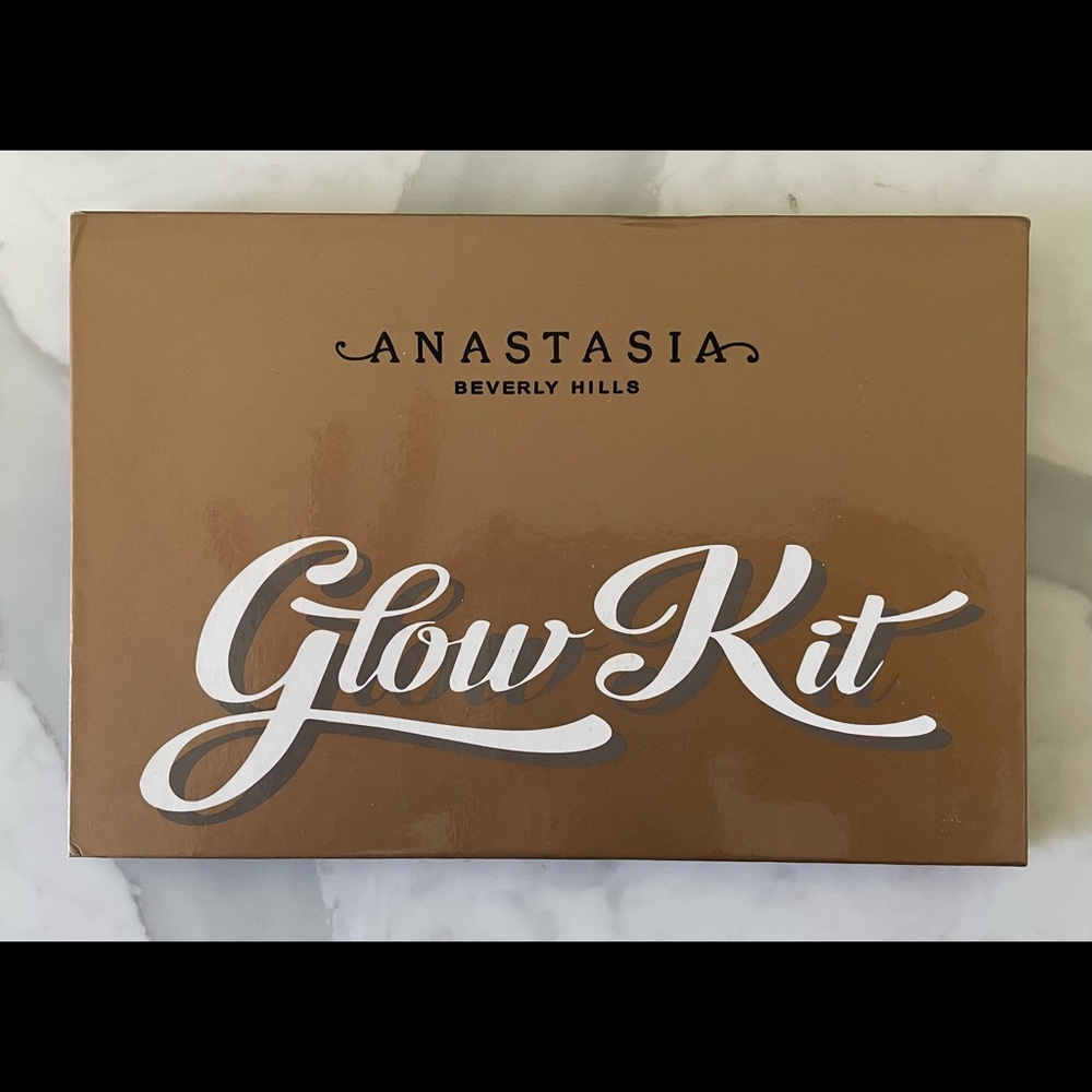 ABH Ultimate Glow Kit Highlighter Palette